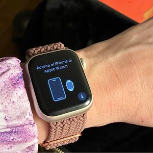 Apple Watch Series 8 (GPS, 41mm Aluminum) - Used w/ Accessories